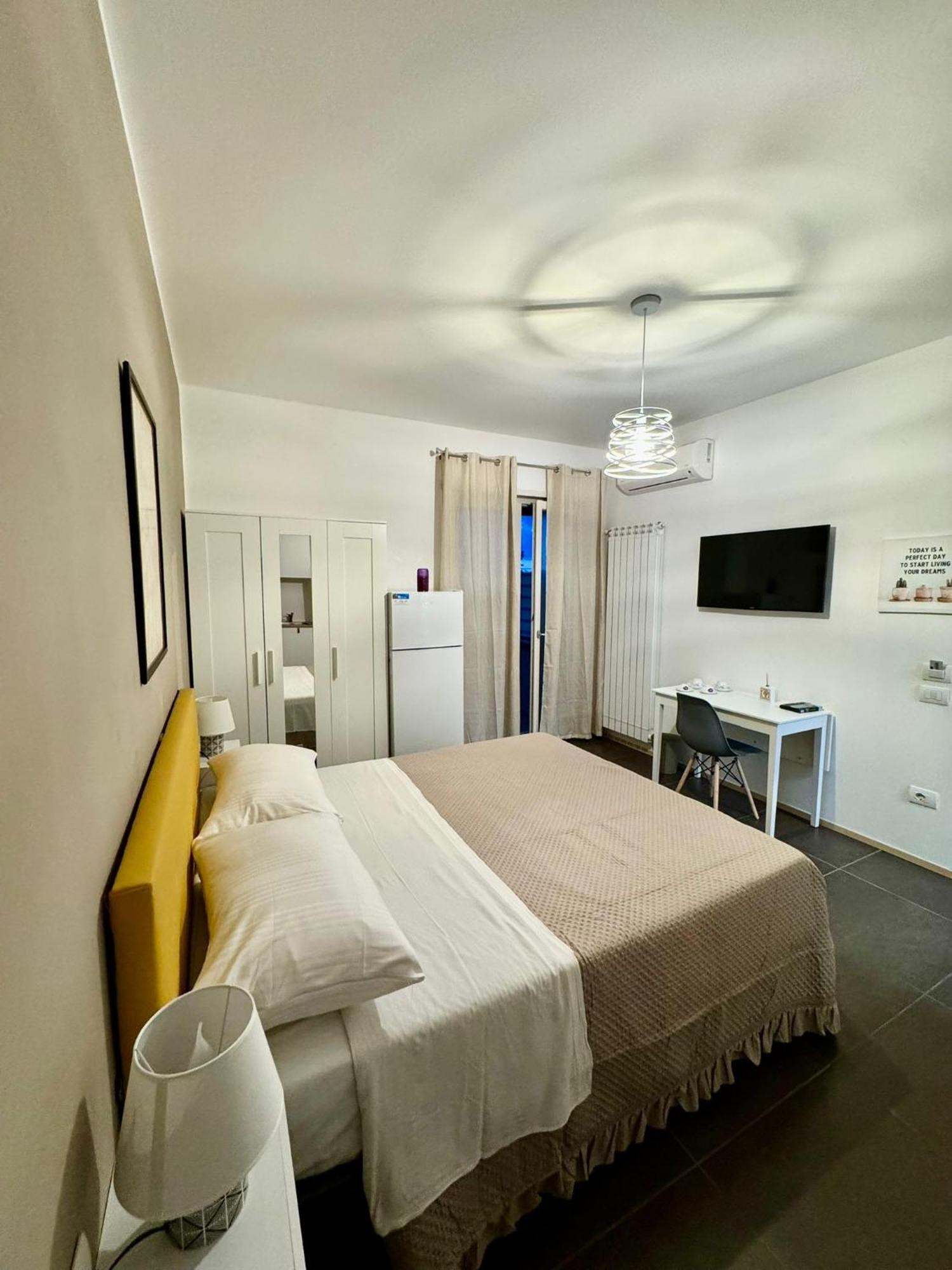 Il Ruggi Bb Bed & Breakfast Salerno Ngoại thất bức ảnh